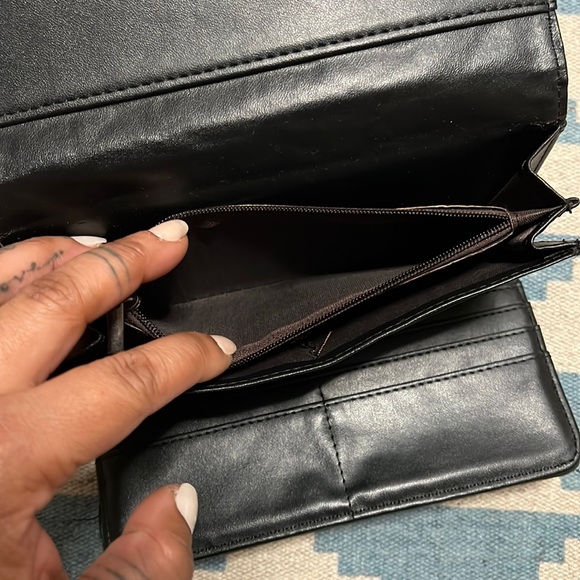 RAVE Clutch Wallet - Picture 8 of 16